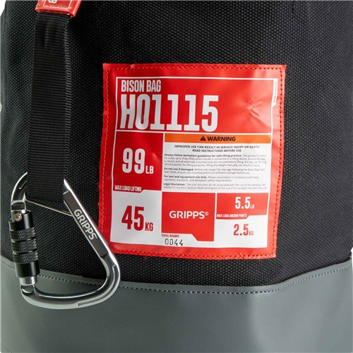 H01115BisonBagCarabiner1