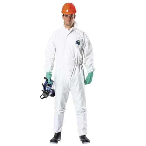 T380_Titan_DisposableCoveralls_01-1